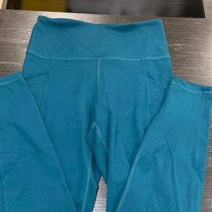 Balance Collection Green Leggings. Size Medium.